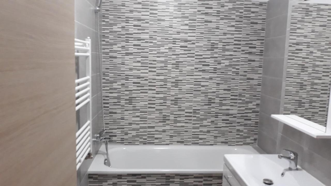 Casa Roxana Διαμέρισμα Σλάτινα Εξωτερικό φωτογραφία